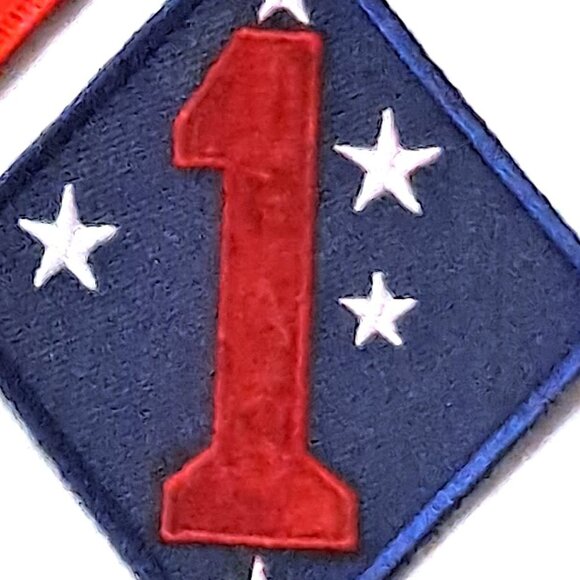 Vintage U.S. Marine Corps 1st Marine Division Patch Set - Picture 5 of 9